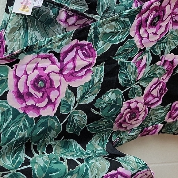 LulaRoe size 3 open kimono - Picture 3 of 4